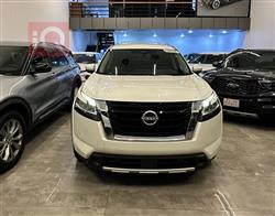 نیسان پاسفایندەر